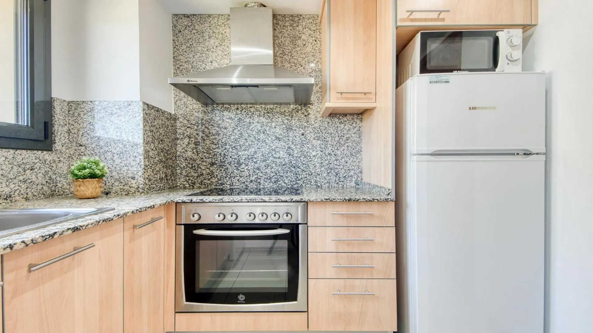 Appartement Mileni 2 1 3 1 Roses - Immo Barneda